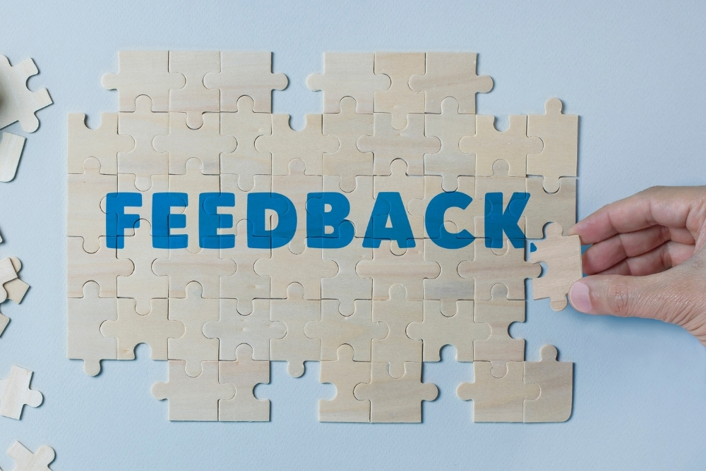 Feedback written on a puzzle